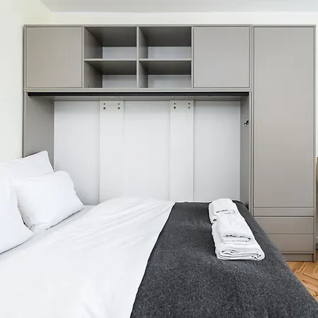 P&o Bonifraterska Apartmán