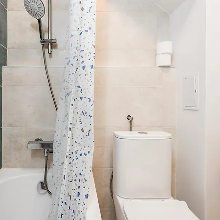 P&o Bonifraterska Apartamento *